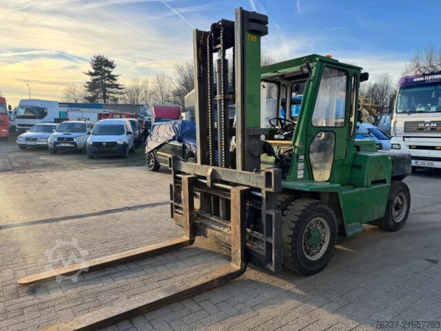 Gabelstapler Clark C500Y155PD **6800KG-4CYLINDER**