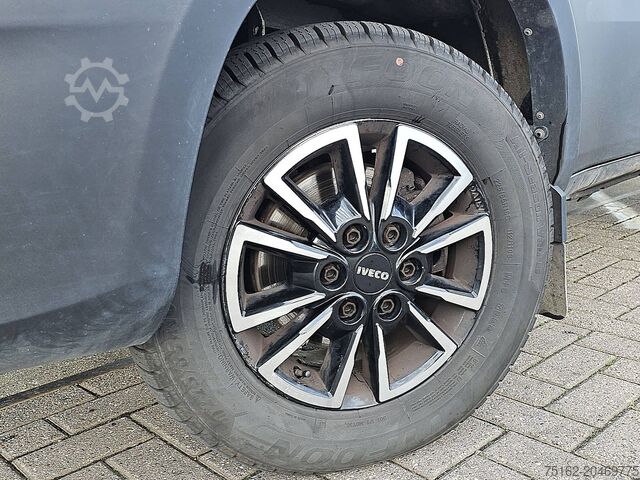 Koffer IVECO DAILY 35 S 16 AUT. LAADKLEP