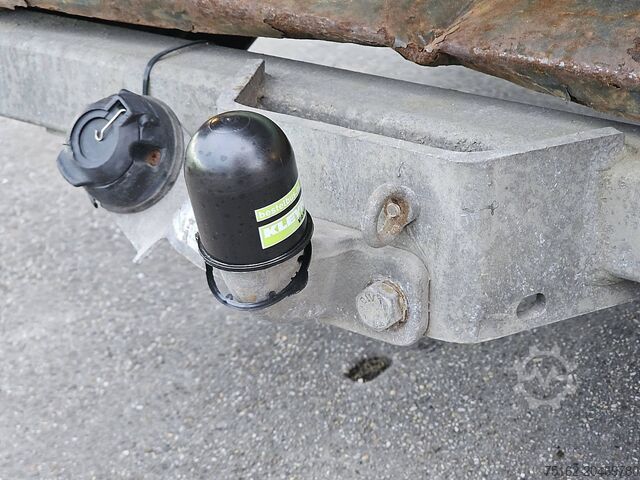 Koffer IVECO DAILY 35 S 16 AUT. LAADKLEP