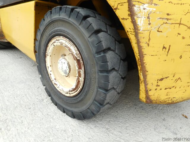 Gabelstapler Yale GDP30TF Triplex + SS + ZV