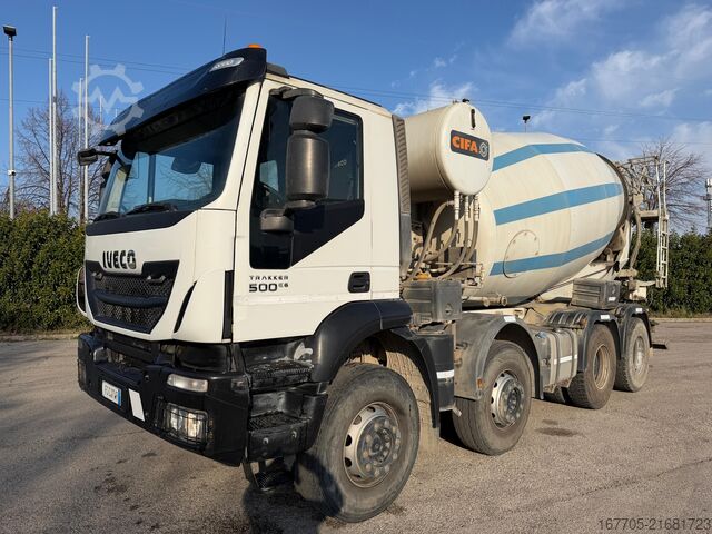 Betonmischer LKW Iveco TRAKKER 500