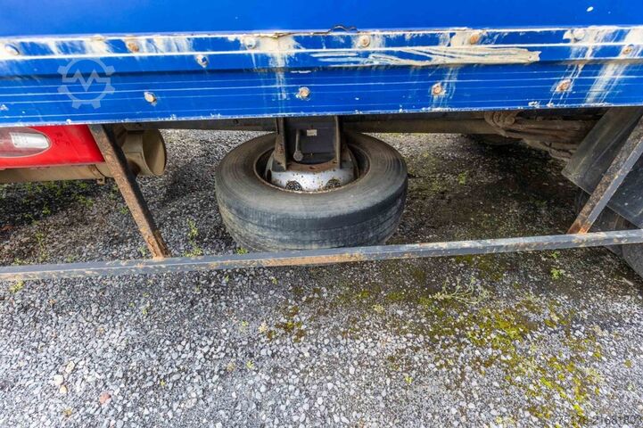 Koffer RENAULT MIDLUM 220 (16t) DCI + DHOLLANDIA