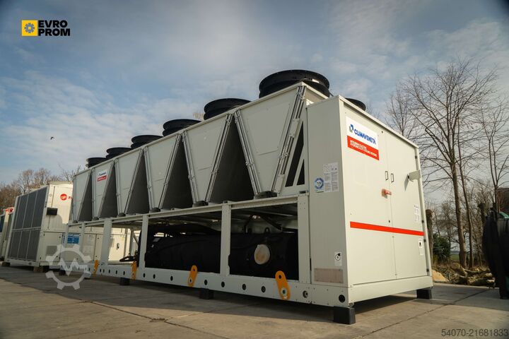 Kältemaschine New Industrial chiller CLIMAVENETA - 656.5 KW | With warranty