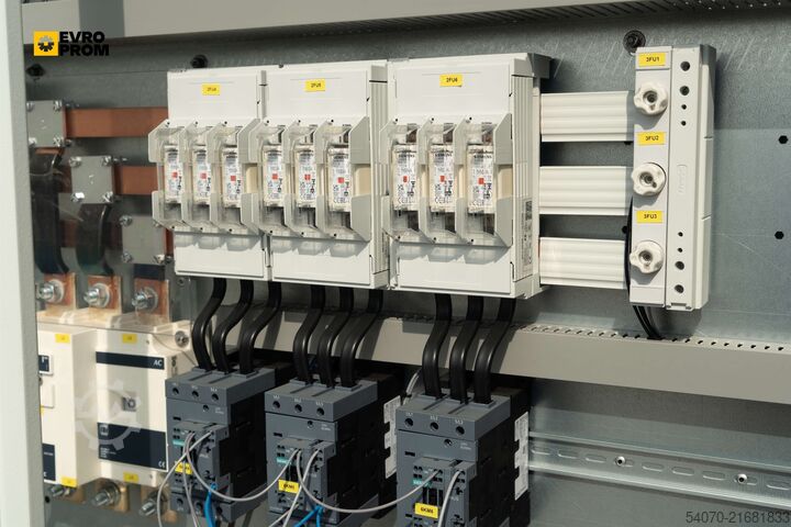 Kältemaschine New Industrial chiller CLIMAVENETA - 656.5 KW | With warranty