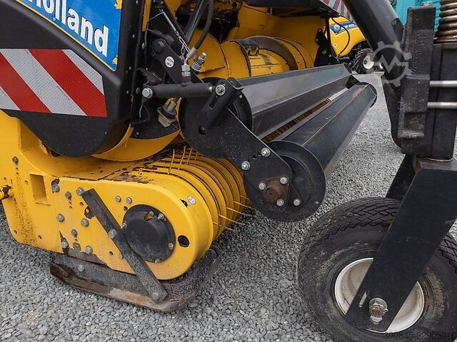 Feldhäcksler New Holland Fr 9050