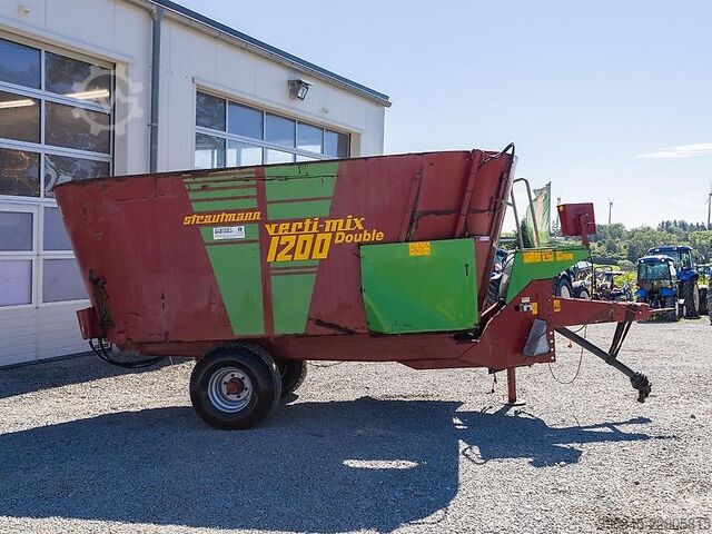 Fütterungstechnik Strautmann Verti-Mix 1200 Double