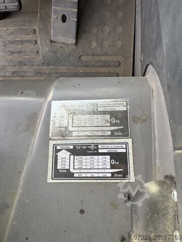 Electric - 4 wheels Jungheinrich EFG S 30- 650 DZ