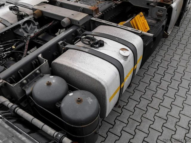 Swap body truck DAF XF 480 FAR SSC BDF C745 1.020 + 2x TANK + LBW ZV