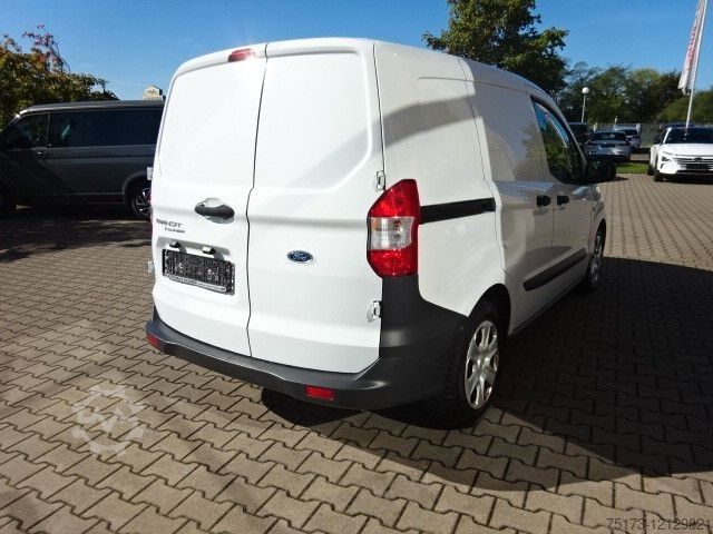 Panel van FORD Transit Courier 75PS Kasten Audio14