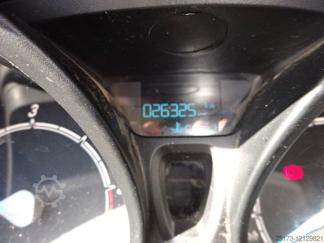 Kastenwagen FORD Transit Courier 75PS Kasten Audio14