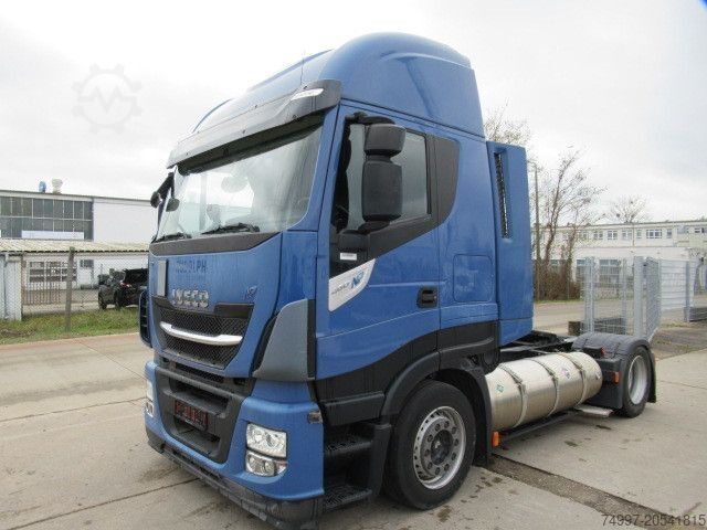 Volume tractor unit IVECO AS440S46T/FP LT LNG / Intarder