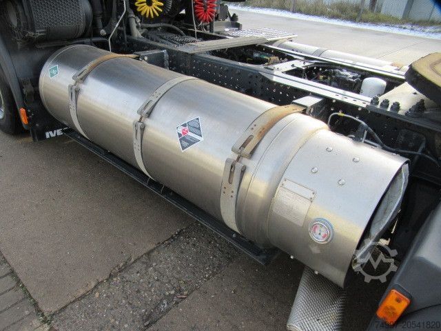 Volume tractor unit IVECO AS440S46T/FP LT LNG / Intarder