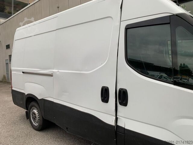 High top van Iveco Daily 35s15 L3 H2   TURBINA ROTTA