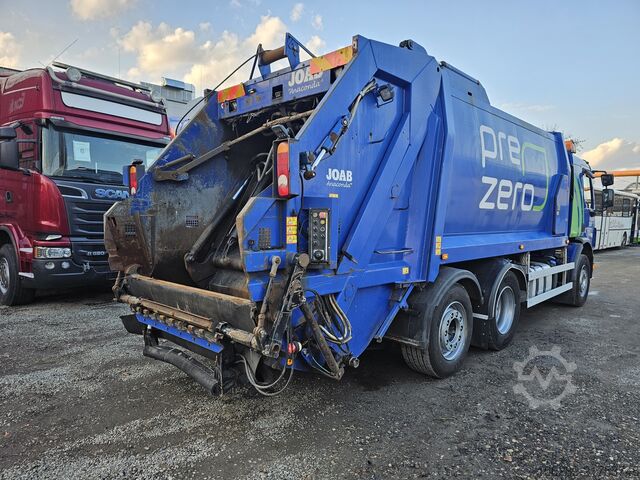 Garbage truck VOLVO FE-320 6x2 Lift/Lenk Luft/Luft JOAB Anac