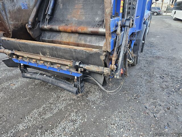 Garbage truck VOLVO FE-320 6x2 Lift/Lenk Luft/Luft JOAB Anac