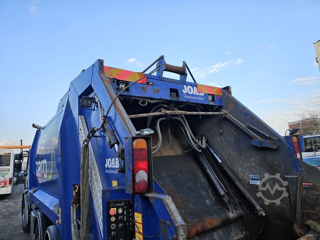 Garbage truck VOLVO FE-320 6x2 Lift/Lenk Luft/Luft JOAB Anac