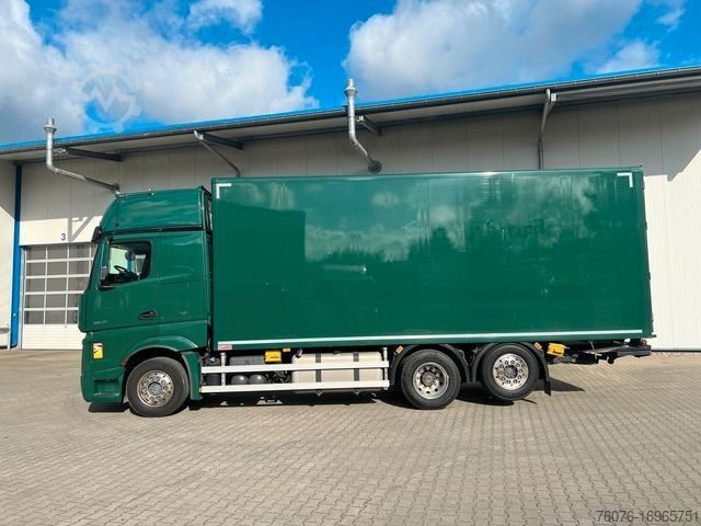 Beverage truck MERCEDES-BENZ 2545 LL 6x2/4 Koffer Doppelstock LBW Giga
