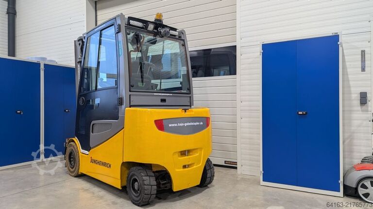 Electric 4-wheel forklift Jungheinrich EFG 425s G120-500DZ