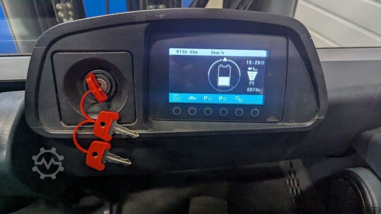 Electric 4-wheel forklift Jungheinrich EFG 425s G120-500DZ