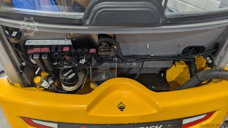 Electric 3-wheel forklift Jungheinrich EFG 213 LiIon Batterie