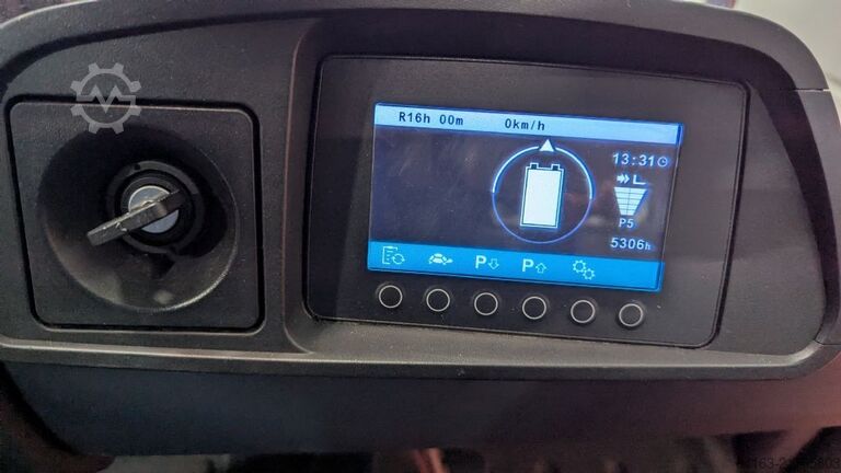 Electric 3-wheel forklift Jungheinrich EFG 213 LiIon Batterie