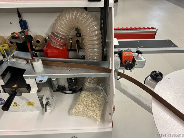 Edge banding with joint Lange Maschinenbau B 72 KF