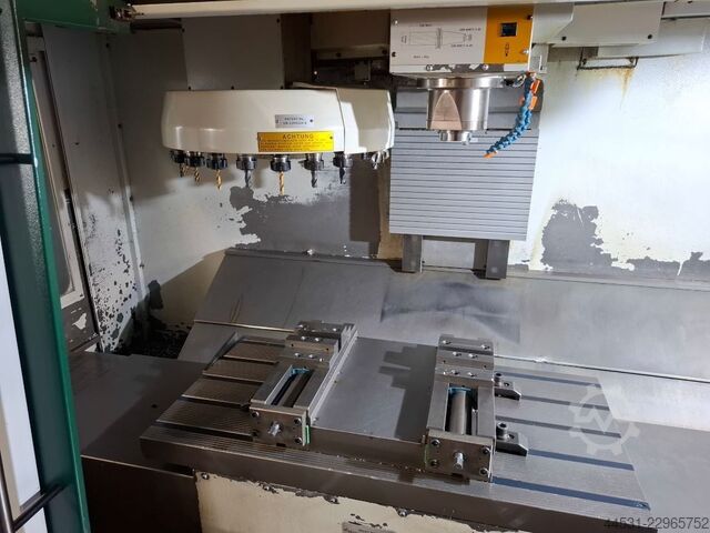 Vertical machining center Bridgeport VMC 800