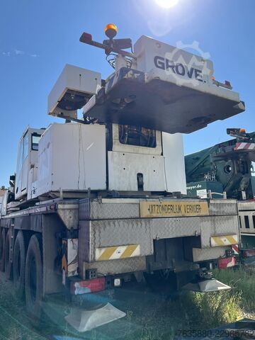 Mobile crane GROVE GMK 5130-2