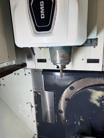 5 axis universal machining center DMG MORI CMX 50U