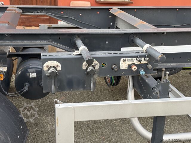 Swap chassis trailer Kögel AWE 18P