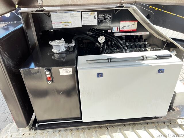 Gelenkteleskoparbeitsbühne Custers Verda 12