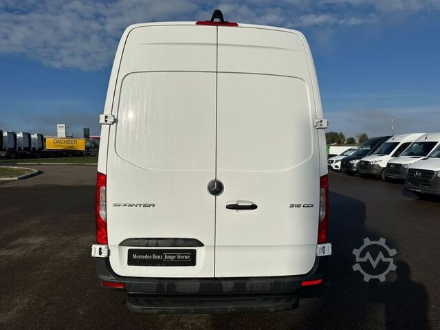 High top van MERCEDES-BENZ Sprinter 315 CDI KA/L2H2/3665/MBUX/KAMERA/KLIMA/