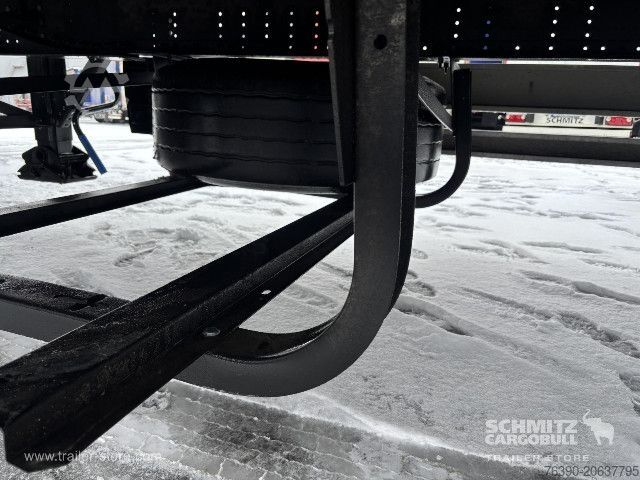 Open semitrailer with tarp Schmitz Cargobull Semitrailer Curtainsider Standard