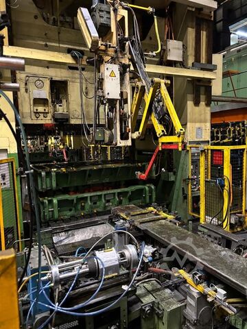 Pressenstrasse Weingarten / Raskin 1x ZS1200.34  &  4x 6031AE4 & 1x VK800.39.60