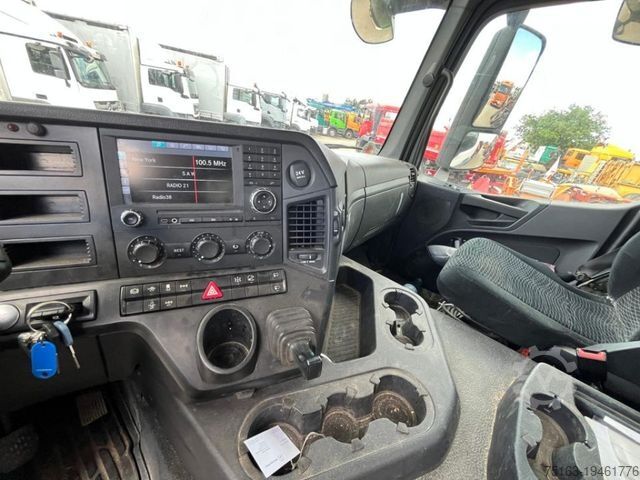 Dreiseitenkipper LKW MERCEDES-BENZ Arocs 1835 K 2-Achs Kipper Kran Atlas 126.3
