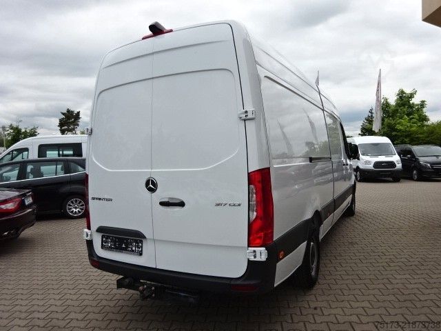 High top van MERCEDES-BENZ Sprinter III Kasten RWD 317 9G-Tronic Lang AHK