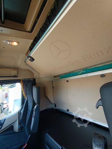 Swap body truck MERCEDES-BENZ Actros 2542 / Volumen / German / wenig KM