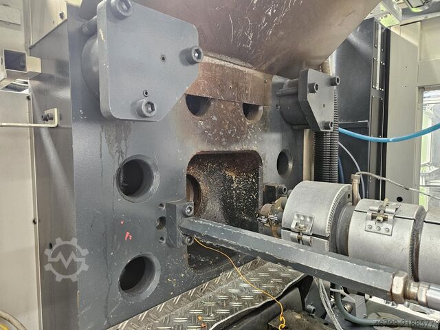 Injection molding machine DEMAG Ergotech system 2000-840