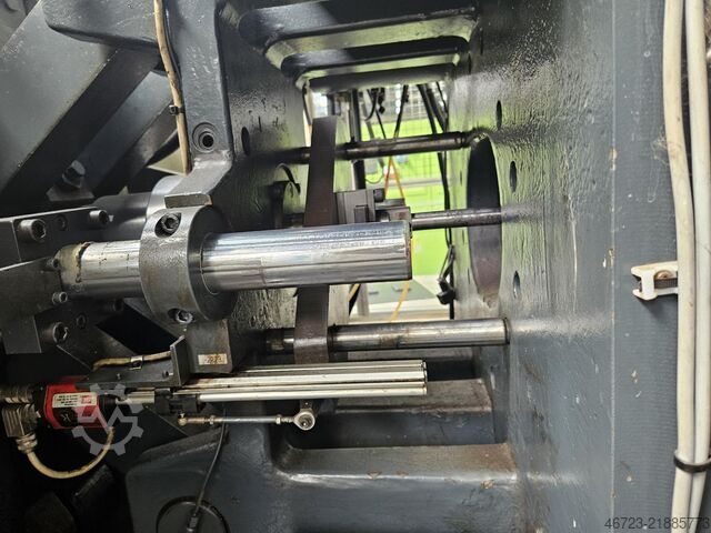 Injection molding machine DEMAG Ergotech system 2000-840