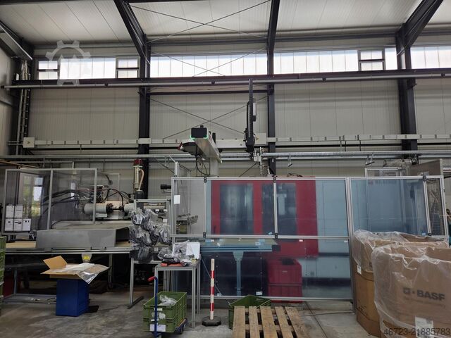 Injection molding machine FERROMATIK MILACRON Maxima MM650-3470
