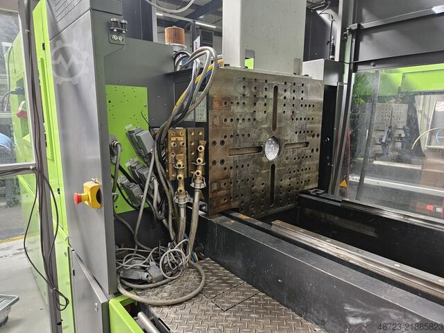Injection molding machine ENGEL e-motion 440/100