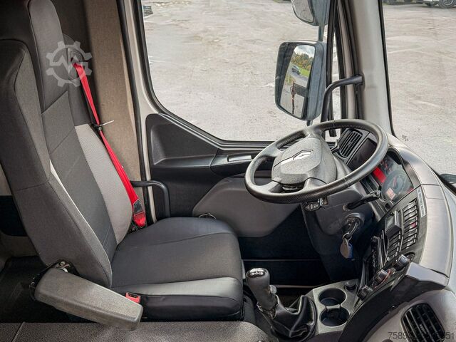 Roll-off tipper truck RENAULT D 18 * ABROLLKIPPER + HMF 1220 K-R * TOP!