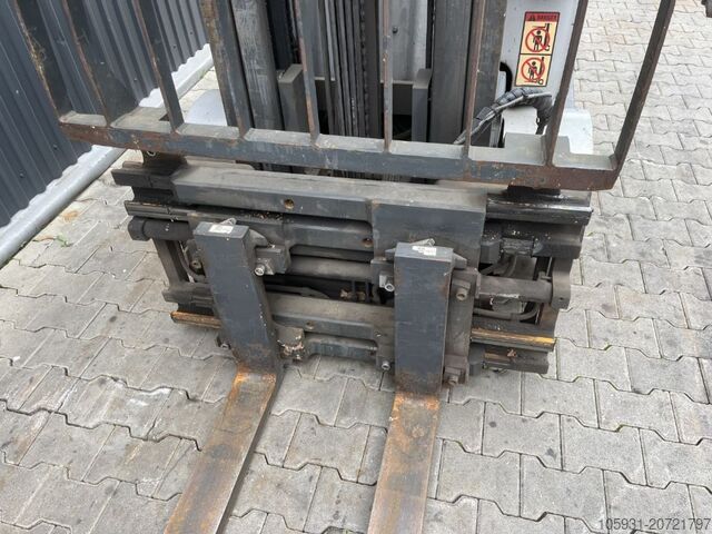 Elektro 4 Rad-Stapler Still RX60-25