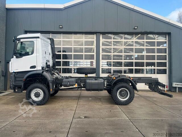 Chassis cab Mercedes-Benz Arocs 1736 AK 4x4 Chassis Cabin