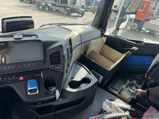 Flatbed truck MERCEDES-BENZ ACTROS 2653, RETARDER, PRITSCHE, HIAB HIPRO 232 ES5