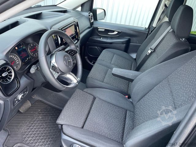 Minibus MERCEDES-BENZ Vito 119 Tourer PRO 4x4 lang DISTRON STANDH PDC