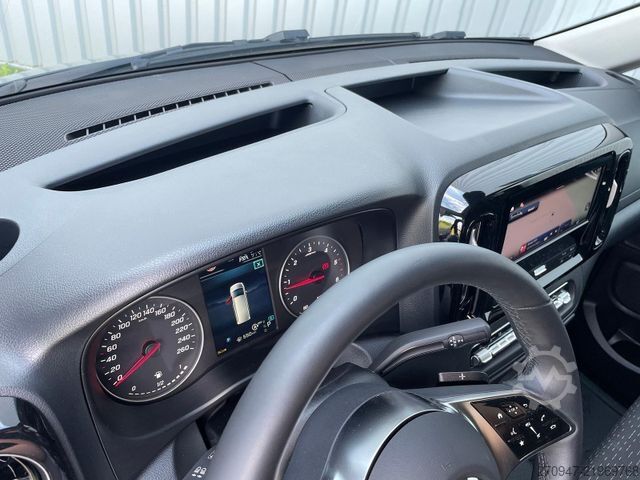 Minibus MERCEDES-BENZ Vito 119 Tourer PRO 4x4 lang DISTRON STANDH PDC