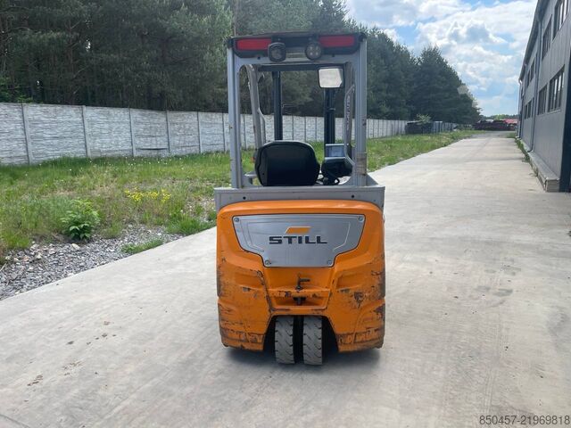 Electric - 3 wheels Still RX20-16 drive-in