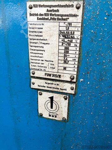 Universal Werkzeugfräsmaschine WMW FUW 315/III