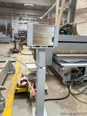 BEARBEITUNGSZENTRUM HOLZ-HER DYNESTIC 7507